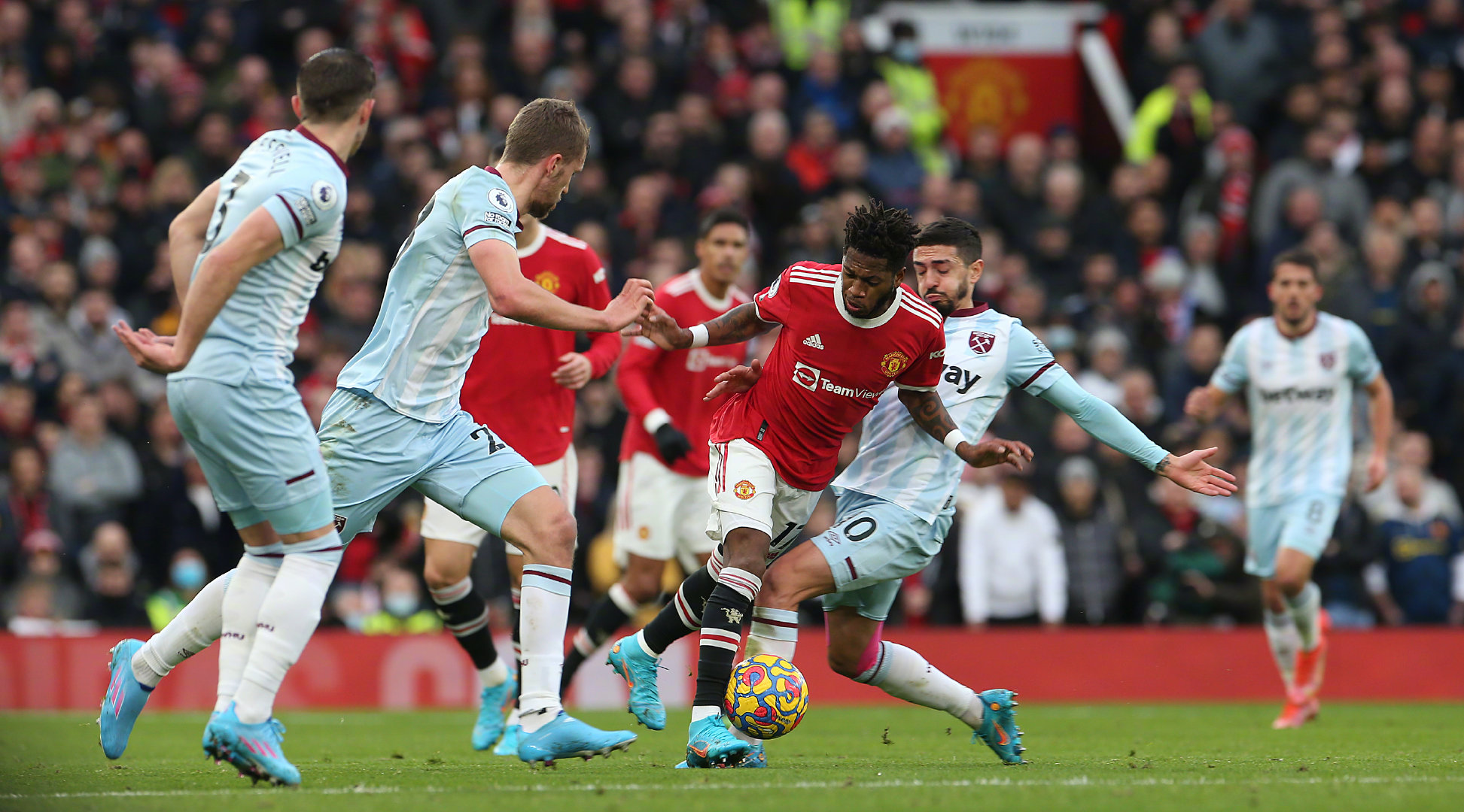 瞩目的足球 瞩目的足球